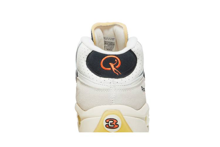 Кроссовки Reebok Question Pump 'Pump Universe'