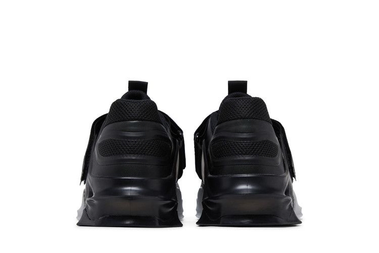 Кроссовки Nike Savaleos 'Black White' Sample