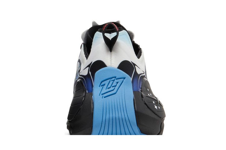 Кроссовки Reebok Flintstones Meet Jetsons x Zig Kinetica 2 'Rosie'