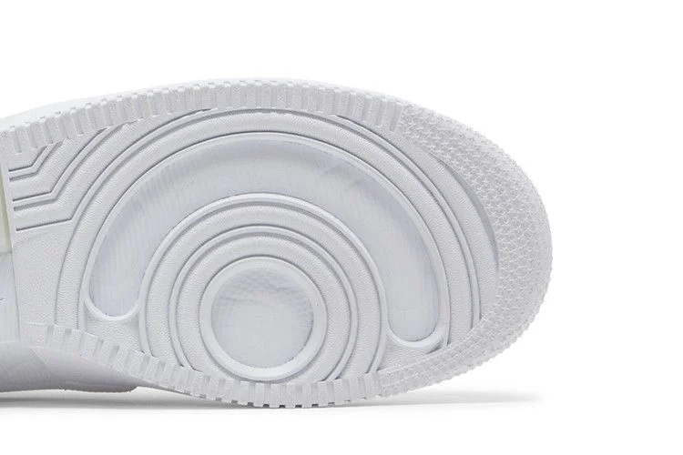 Кроссовки Nike Air Force 1 React 'Photon Dust'