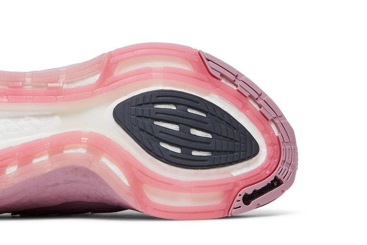 wmns-ultraboost-21-shift-pink-s23830_04