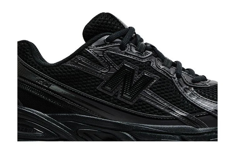 Кроссовки New Balance 740v2 'Black Cement'