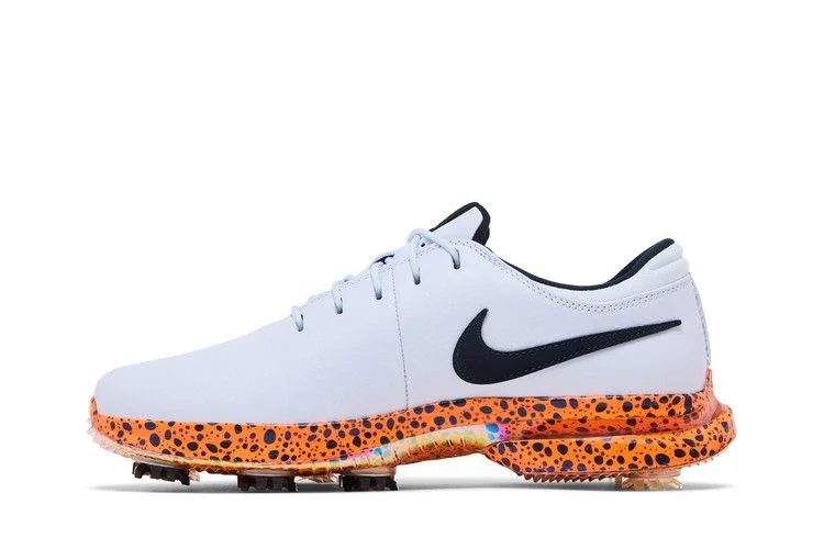 Krossovki-Nike-Air-Zoom-Victory-Tour-3-Electric-Pack-2