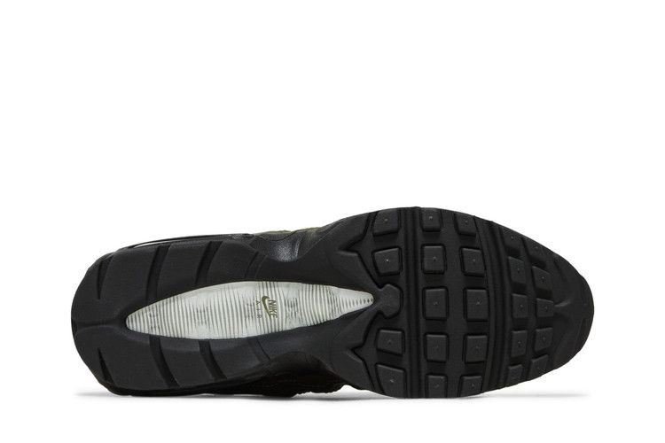 air-max-95-cargo-khaki-reflective-dz4511-300_03