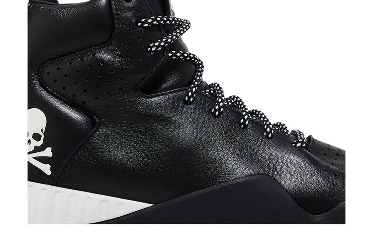 Krossovki-Mastermind-x-adidas-Tubular-Instinct-Black-1