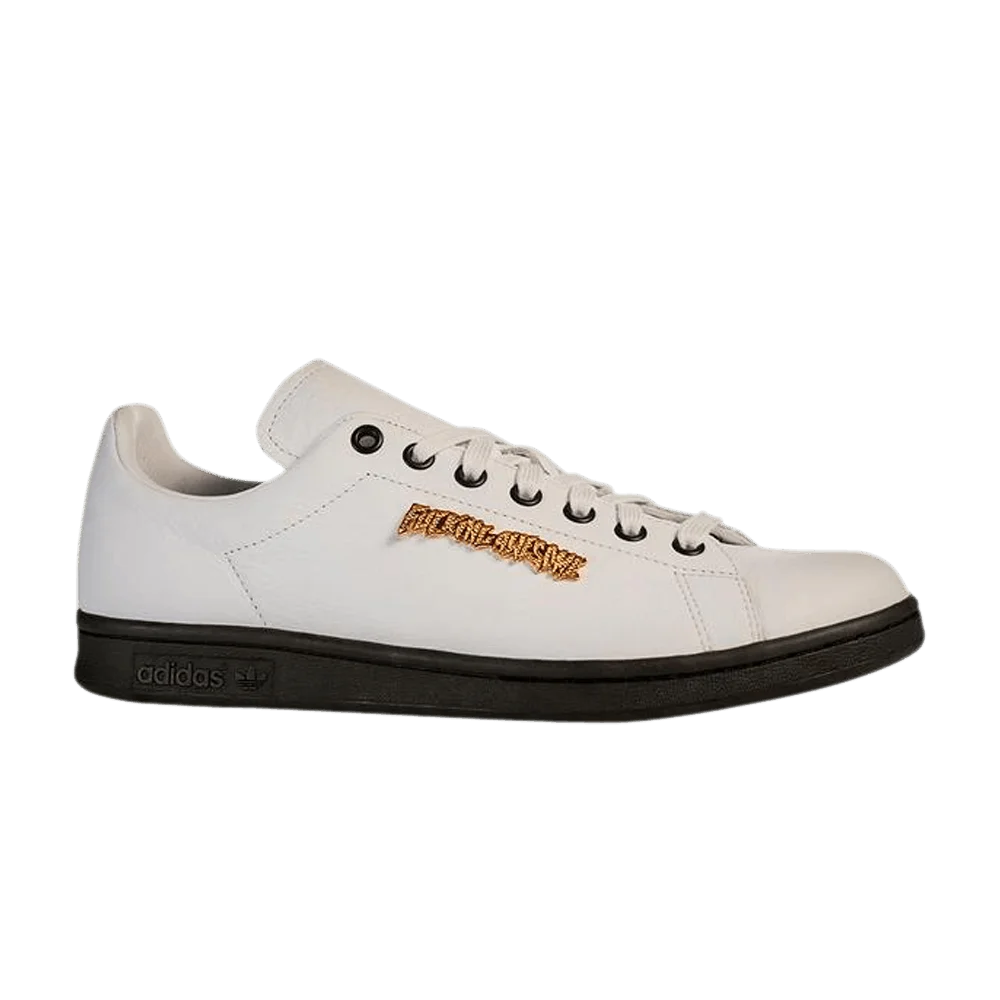 Krossovki-Fucking-Awesome-x-adidas-Stan-Smith-White