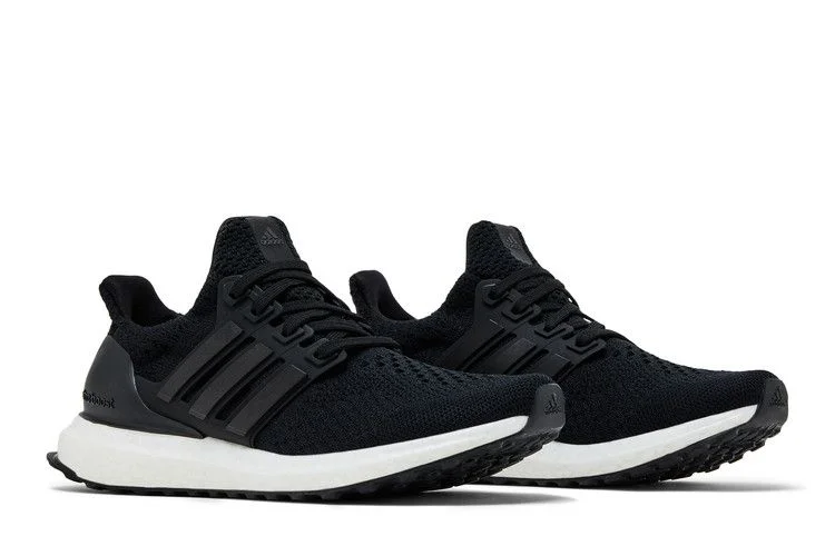 Krossovki-adidas-UltraBoost-5.0-DNA-J-Black-White-7