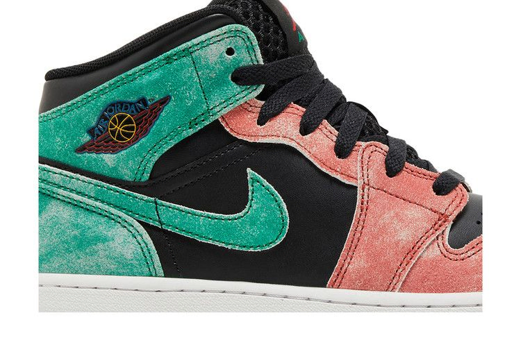 air-jordan-1-mid-se-gs-mj-s-playground-fq1292-003_01