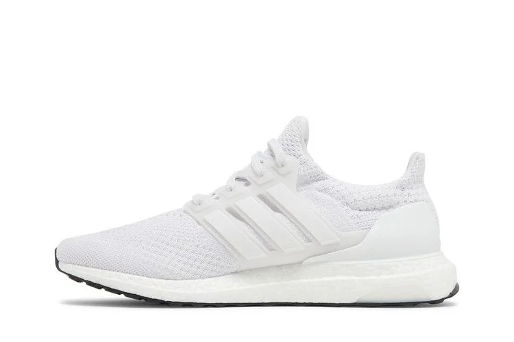Кроссовки adidas UltraBoost DNA 5.0 'Triple White'