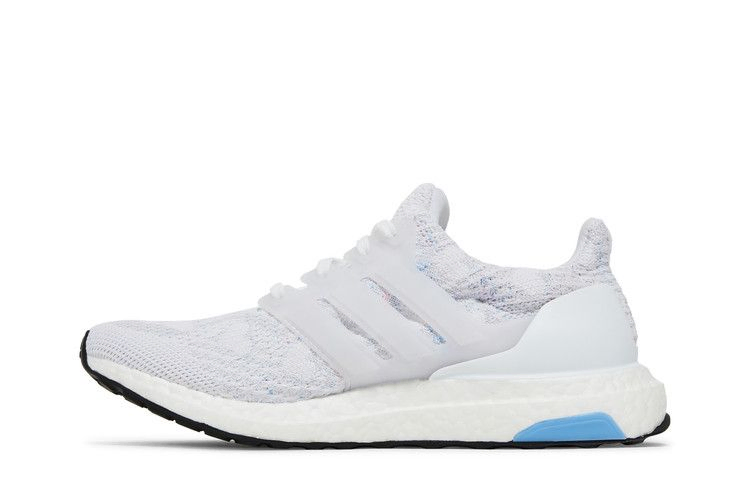 wmns-ultraboost-5-0-dna-white-dash-grey-gx4106_02