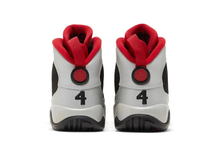 Krossovki-Air-Jordan-9-Retro-GS-Johnny-Kilroy-5