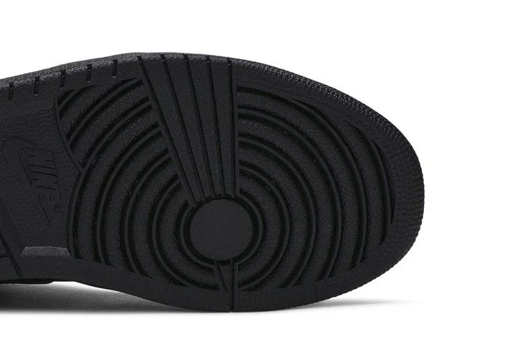 Кроссовки Air Jordan 1 Mid 'Triple Black Suede'