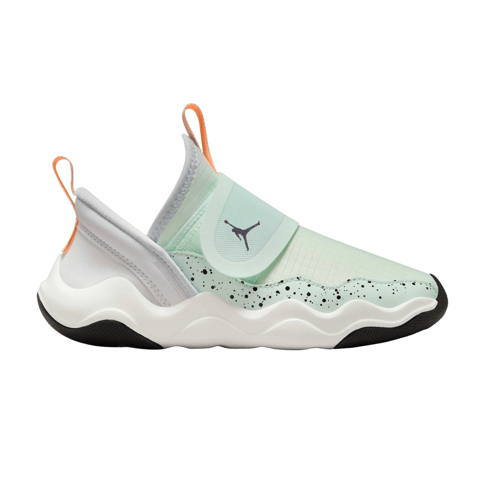 Кроссовки Air Jordan 23/7 PS 'Barely Green Black'