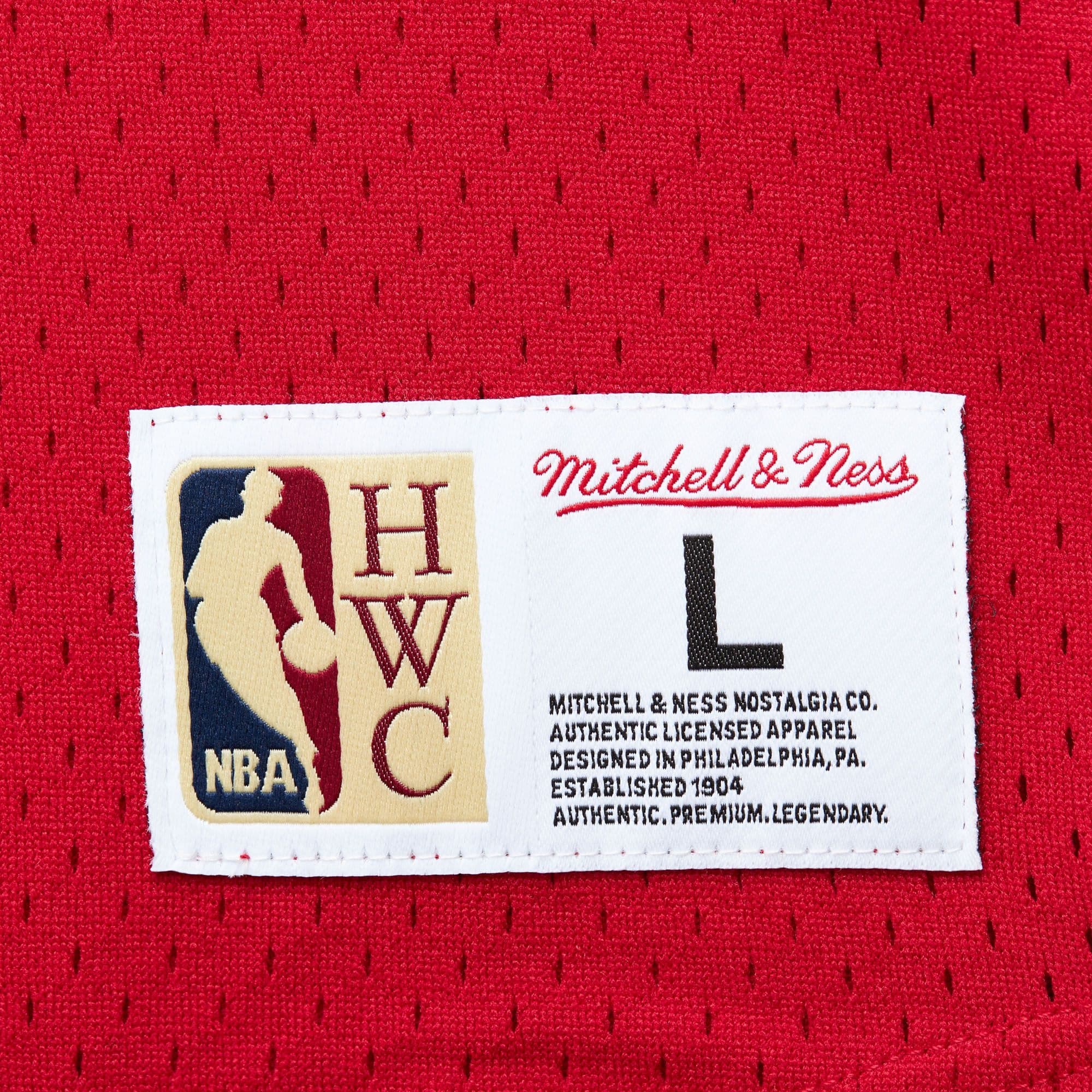 Футболка Mitchell & Ness Fashion Mesh V-Neck Vintage Logo Houston Rockets T-Shirt