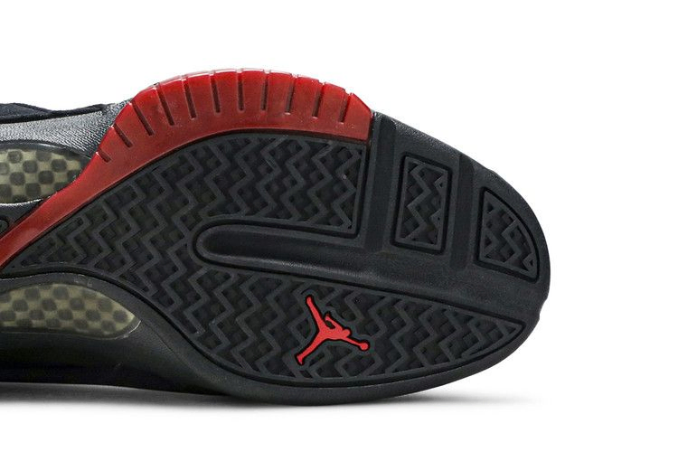 air-jordan-19-307546-061_04