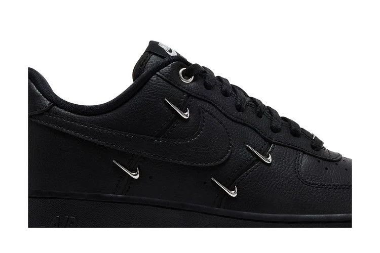 Кроссовки Nike Wmns Air Force 1 '07 LX 'Black Silver Mini Swoosh'