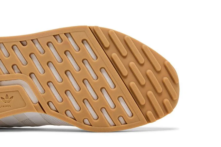 Кроссовки adidas Multix 'White Gum'