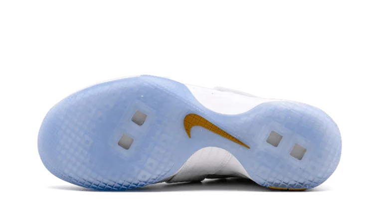 Krossovki-Kyrie-x-Nike-LeBron-Four-Wins-Game-6-Unbroken-2