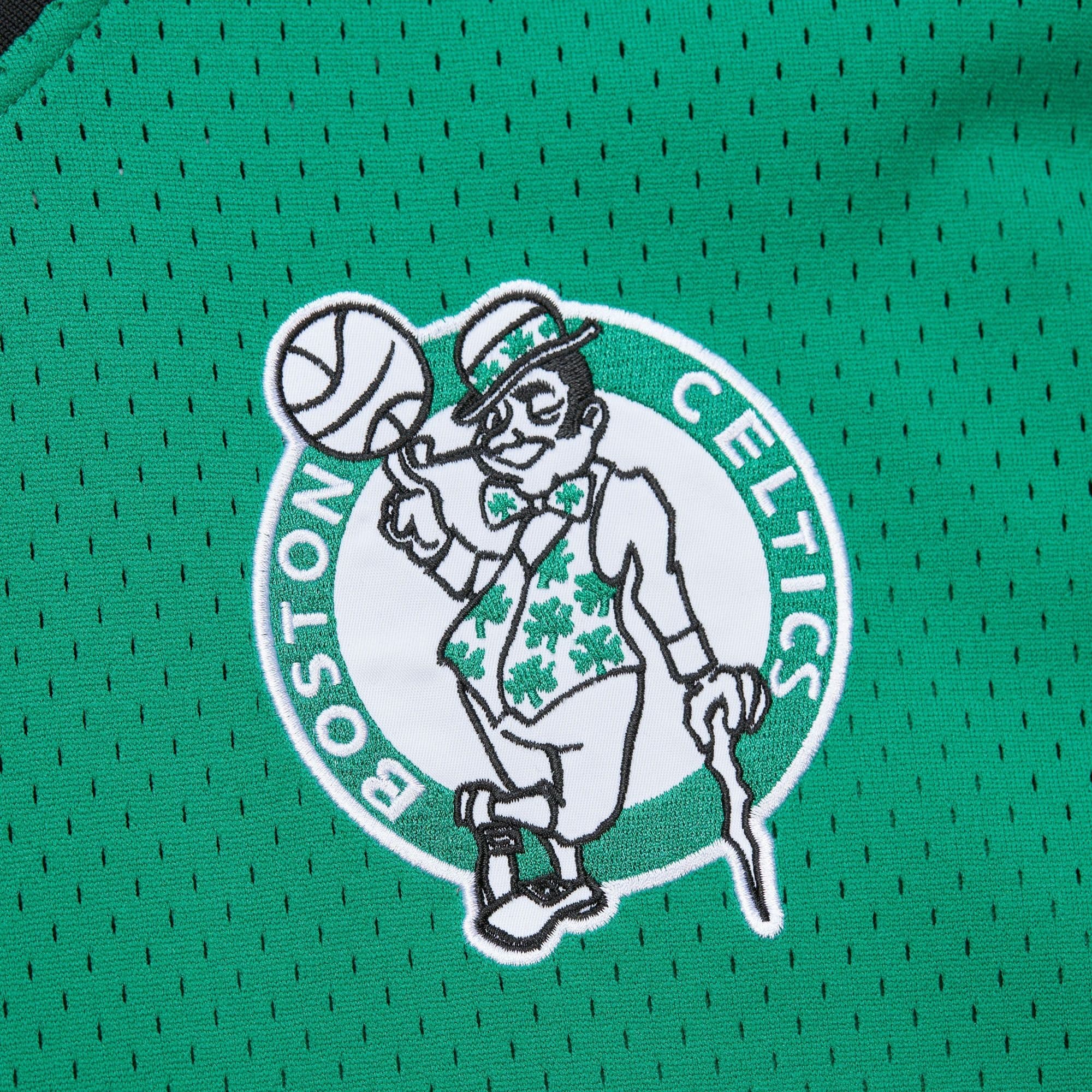 Футболка Mitchell & Ness Fashion Mesh V-Neck Vintage Logo Boston Celtics T-Shirt