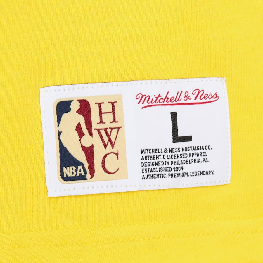 Футболка Mitchell & Ness Gold Golden State Warriors Team OG 3.0 Vintage T-Shirt