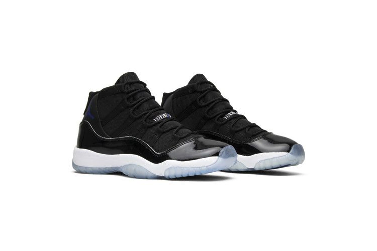 air-jordan-11-gs-space-jam-2016-378038-003_07