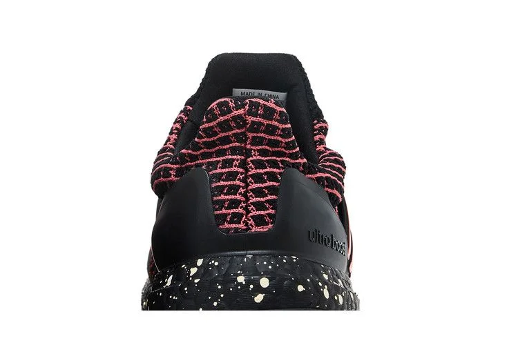 Krossovki-adidas-Wmns-UltraBoost-5.0-DNA-Black-Wonder-Red-Speckled-6