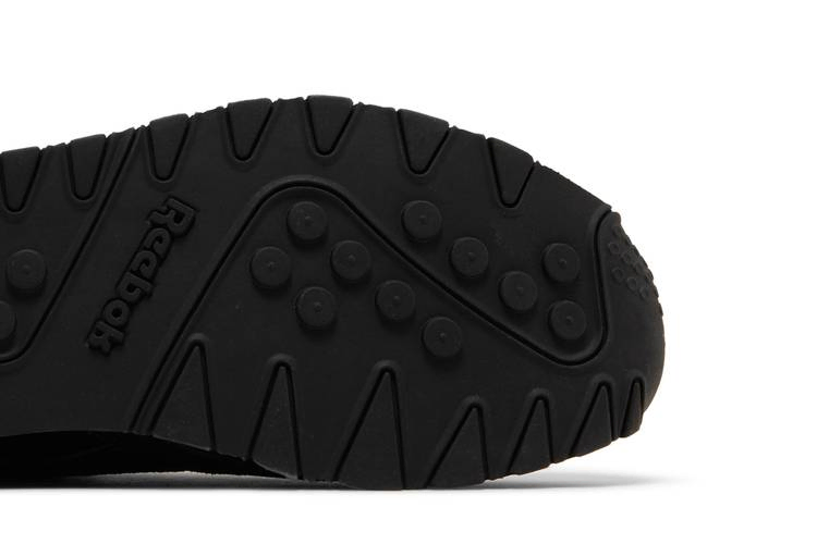Кроссовки Reebok Classic Nylon 'Black Pure Grey'