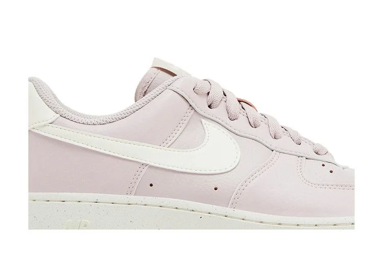 Krossovki-Nike-Wmns-Air-Force-1-07-SE-Next-Nature-Platinum-Violet-Coconut-Milk-1