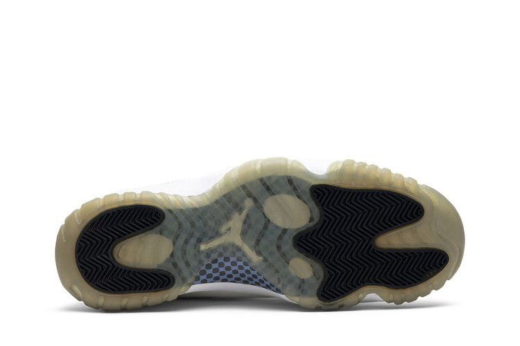 Кроссовки Air Jordan 11 Retro 'Columbia' 2001