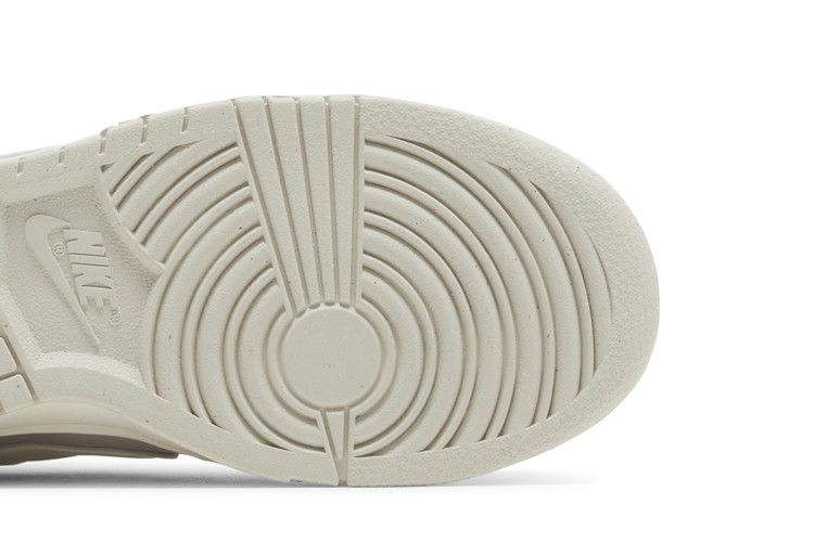 wmns-dunk-low-next-nature-platinum-violet-dd1873-001_04