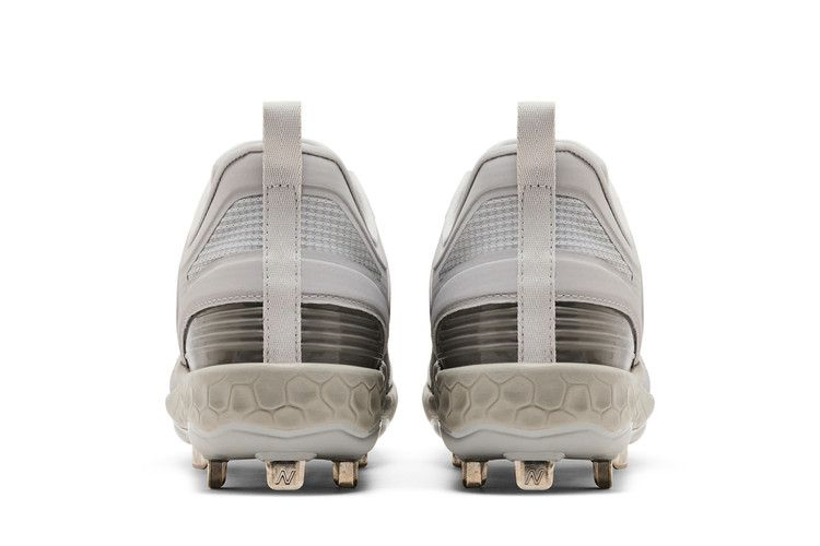 Кроссовки New Balance Fresh Foam X 3000v6 Metal 2E Wide 'Grey White'