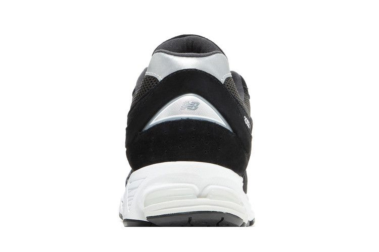 Кроссовки New Balance 2002R 'Black'