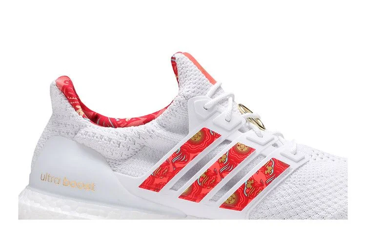 Кроссовки Adidas UltraBoost 5.0 DNA 'Chinese New Year'