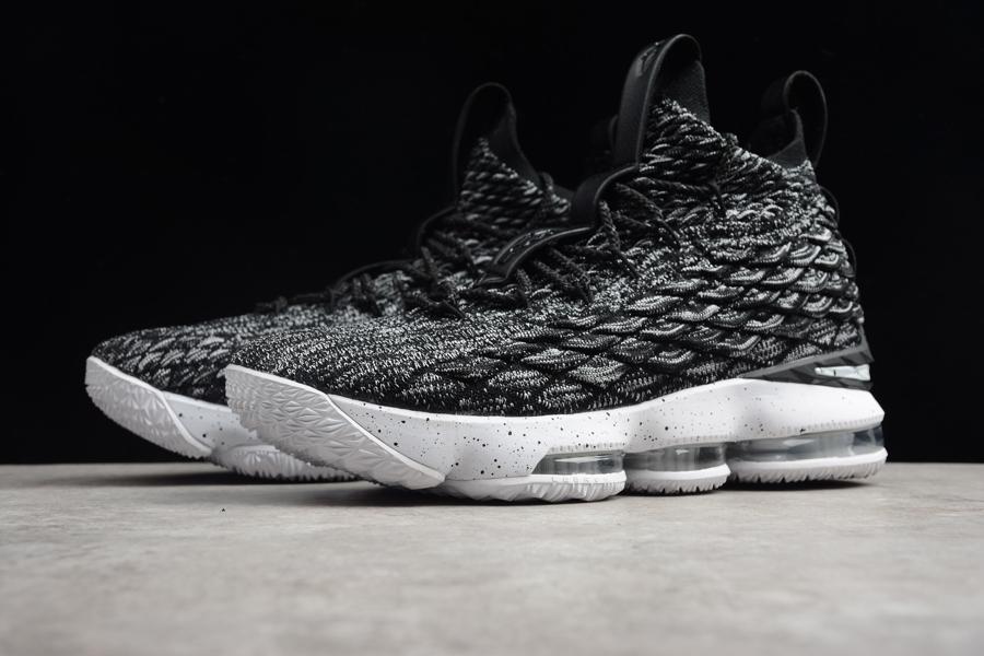 LeBron-15-Ashes-3