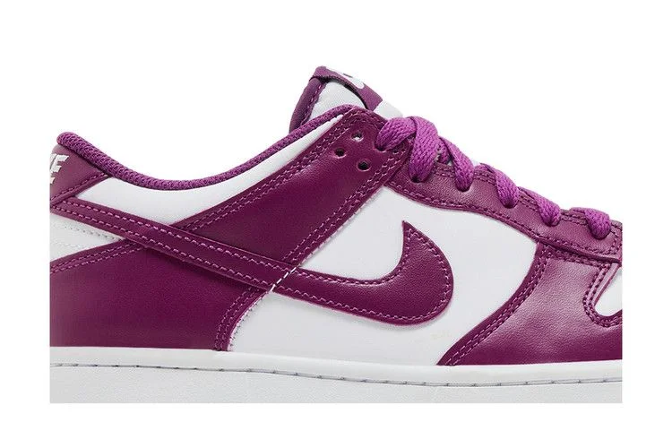 Krossovki-Nike-Dunk-Low-GS-Viotech-White-1