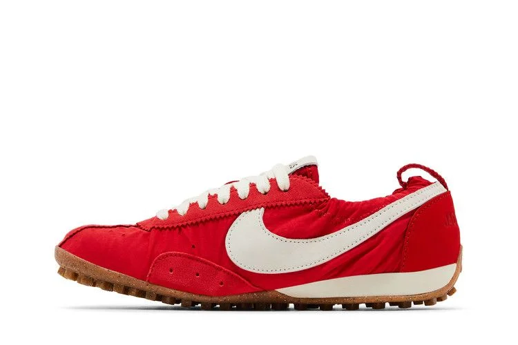 Кроссовки Jacquemus x Nike Wmns Moon Shoe SP 'University Red'