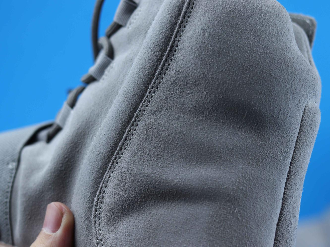 adidas-Yeezy-Boost-750-Light-Grey-Glow-In-the-Dark-22