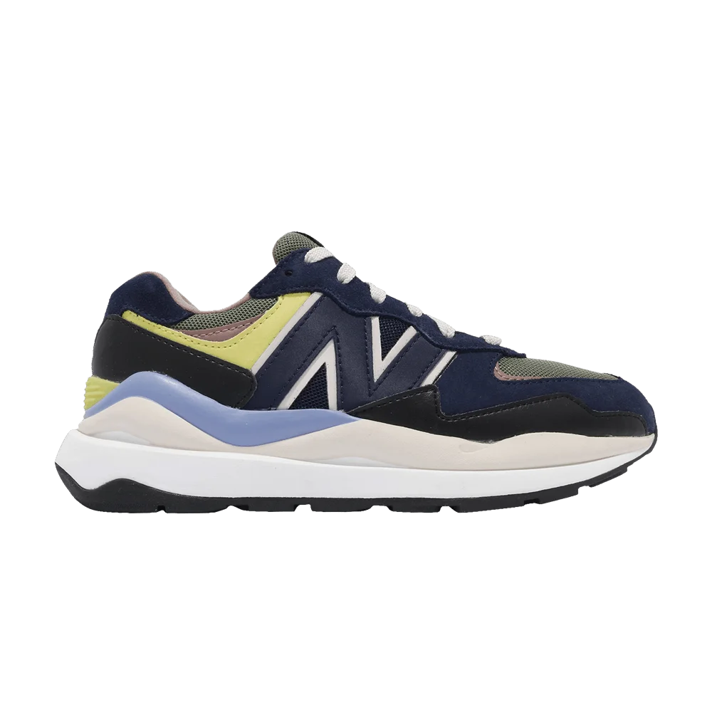 Krossovki-DAHOOD-HUB-x-New-Balance-Wmns-5740-Da-Special-Pack-Pigment-First-Light