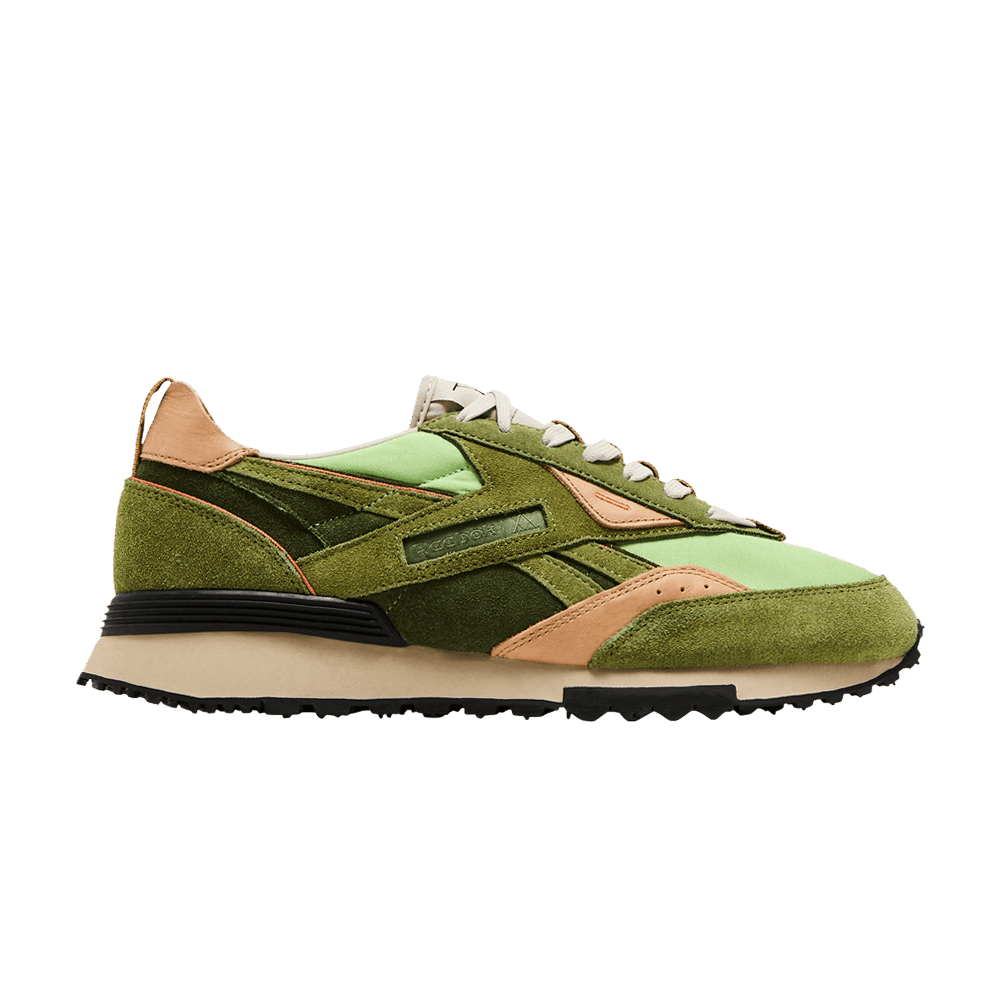Кроссовки Reebok Hunter x Hunter x LX2200 'Gon'