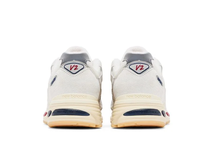 Кроссовки New Balance 991v2 Made in England 'Vintage Sport Pack - White'