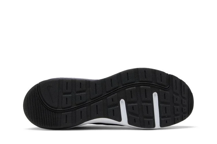 Krossovki-Nike-Air-Max-AP-Obsidian-3