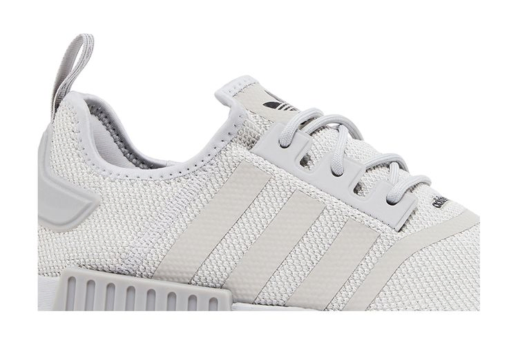 Кроссовки Adidas NMD_R1 'Double Grey Black'