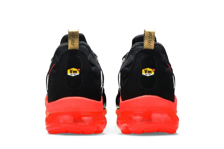 Кроссовки Nike Air VaporMax Plus 'Fresh'