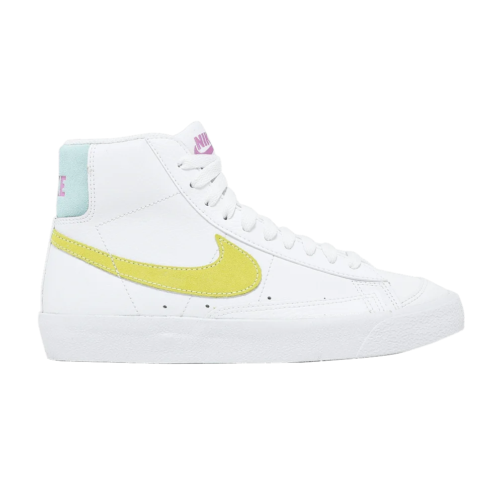 Krossovki-Nike-Blazer-Mid-77-GS-White-Light-Zitron