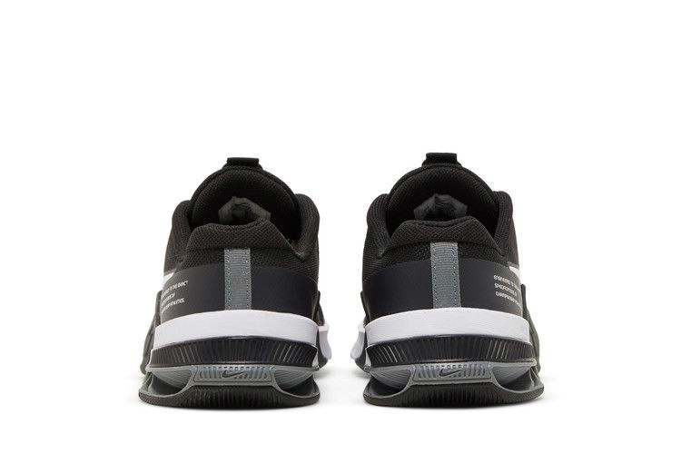 wmns-metcon-8-black-dark-smoke-grey-do9327-001_05