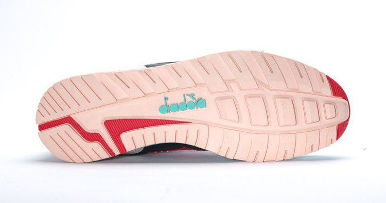 Кроссовки Diadora LimitEDitions x N9000 'Castellers'