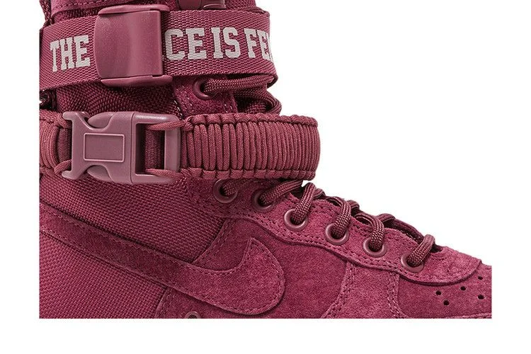 Кроссовки Nike Wmns SF Air Force 1 'Vintage Wine'