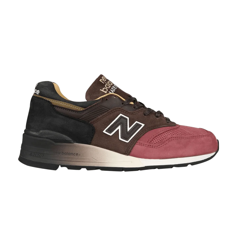 Krossovki-New-Balance-M997DWB-Home-Plate-Pack