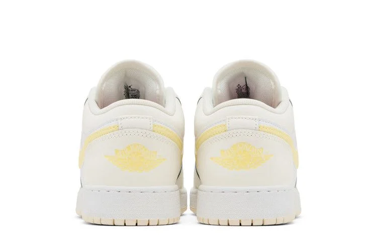 Кроссовки Air Jordan 1 Low GS 'Sail Light Laser Orange'