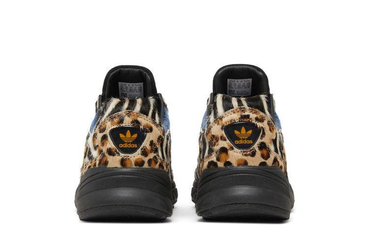 wmns-falcon-out-loud-collection-f37016_05